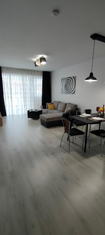 Apartament Na Malczewskiego Międzyrzecz エクステリア 写真