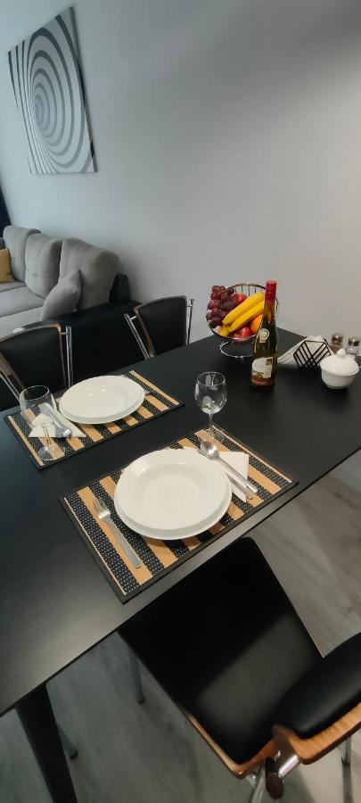Apartament Na Malczewskiego Międzyrzecz エクステリア 写真